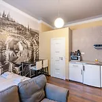 Janackovo - Riverside Апарт-отель Прага