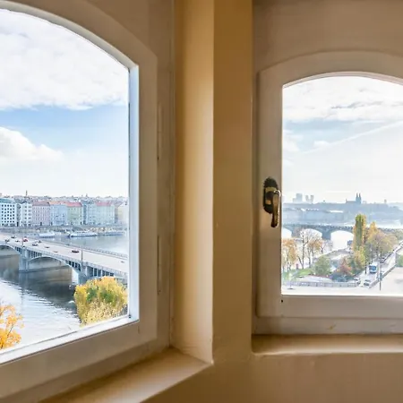 Janackovo - Riverside 4* Prague