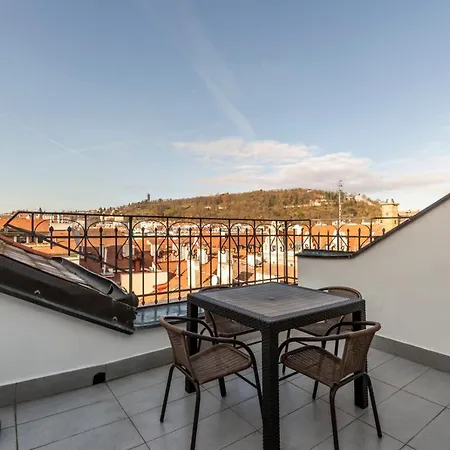 شقة فندقية Janackovo - Riverside براغ