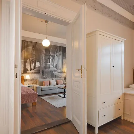 Janackovo - Riverside شقة فندقية براغ