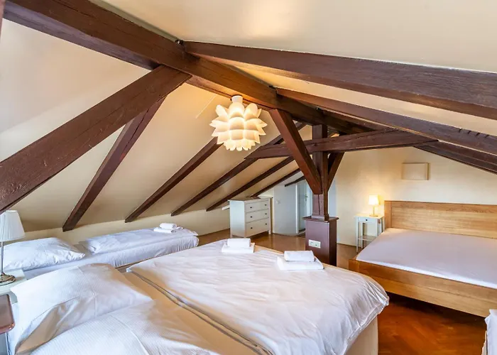 Janackovo - Riverside Appart hôtel