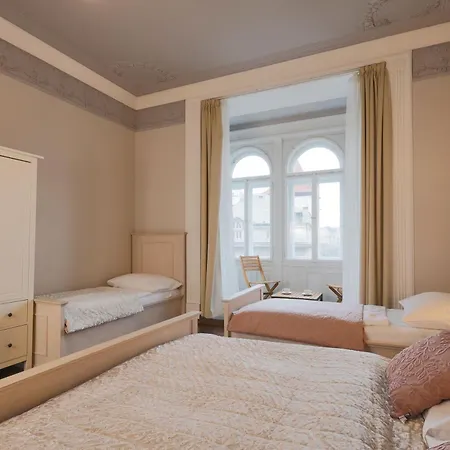 Lägenhetshotell Janackovo - Riverside 4*