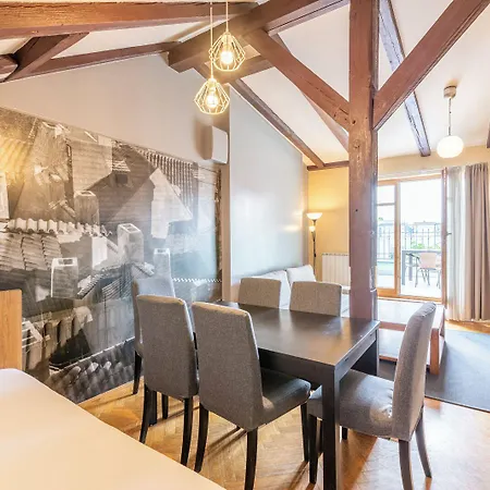 Lägenhetshotell Janackovo - Riverside Prag